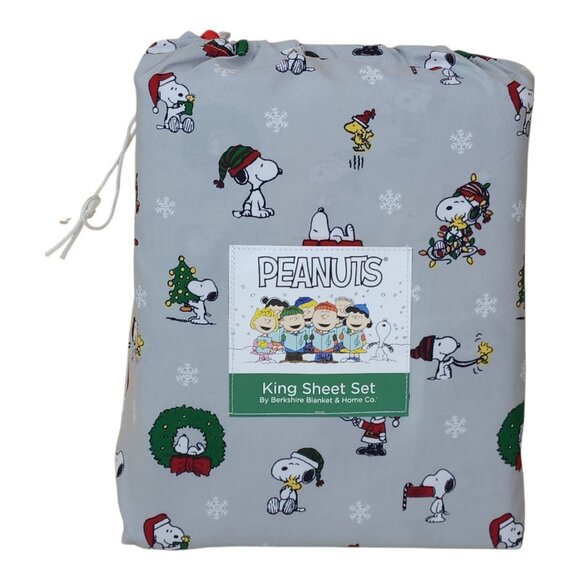 Snoopy Peanuts Christmas King Sheet Set By Berkshire Gray Holiday Wreath - Picture 8 of 8